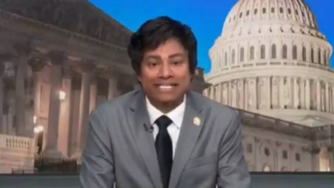 Shri Thanedar brings impeachment articles against Donald Trump.