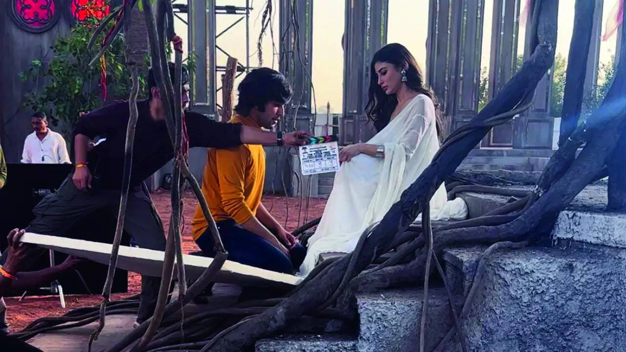 Navneet Malik with Mouni Roy