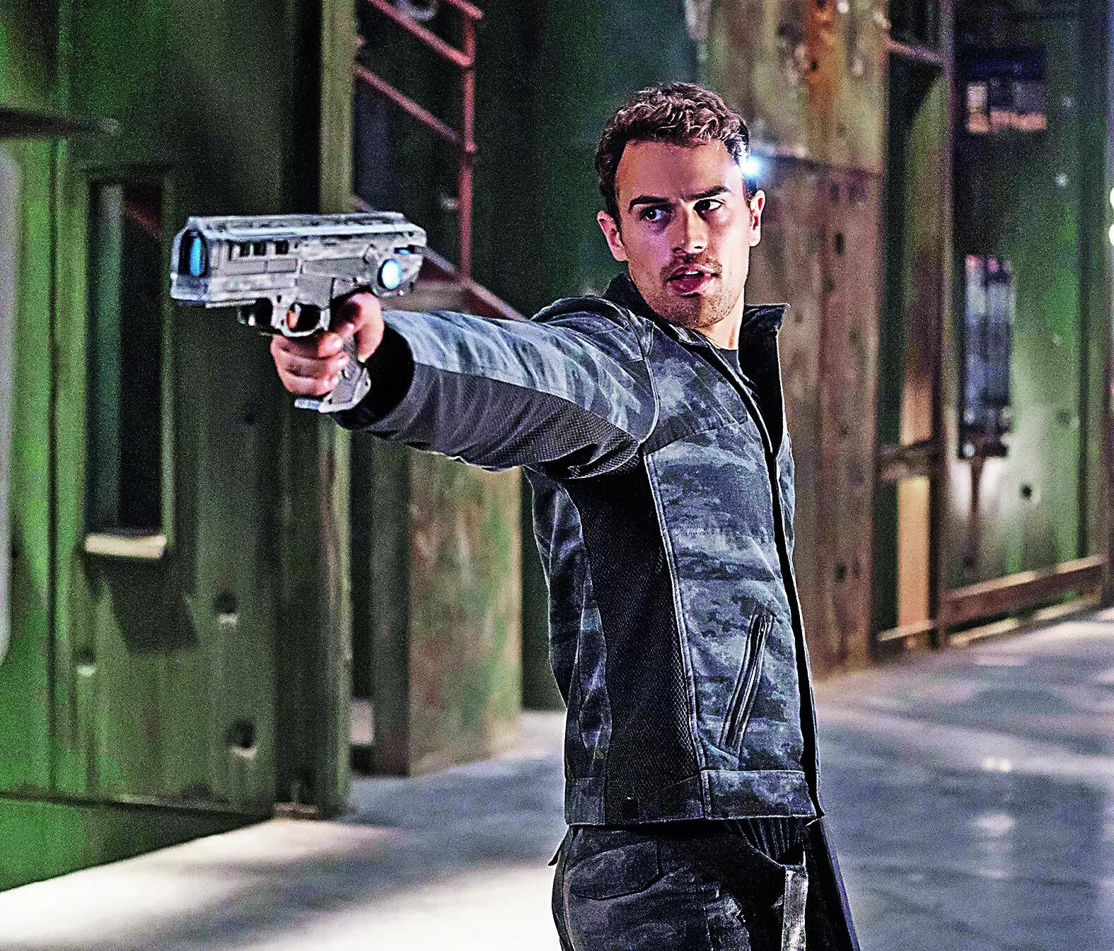 Theo James