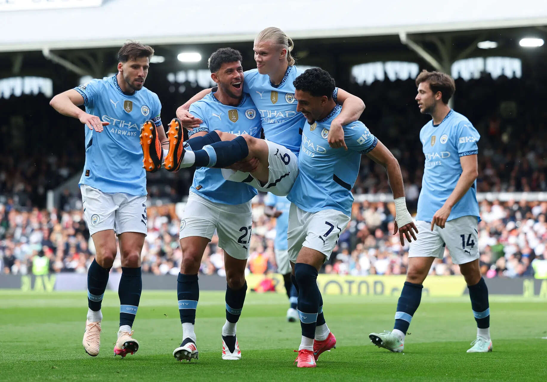 Fulham FC v Manchester City FC - Premier League