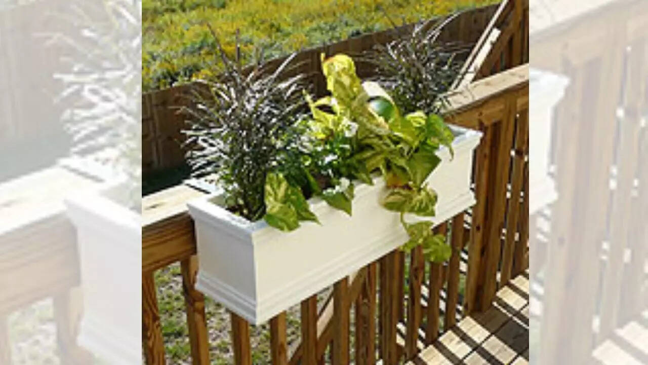 Rail planters