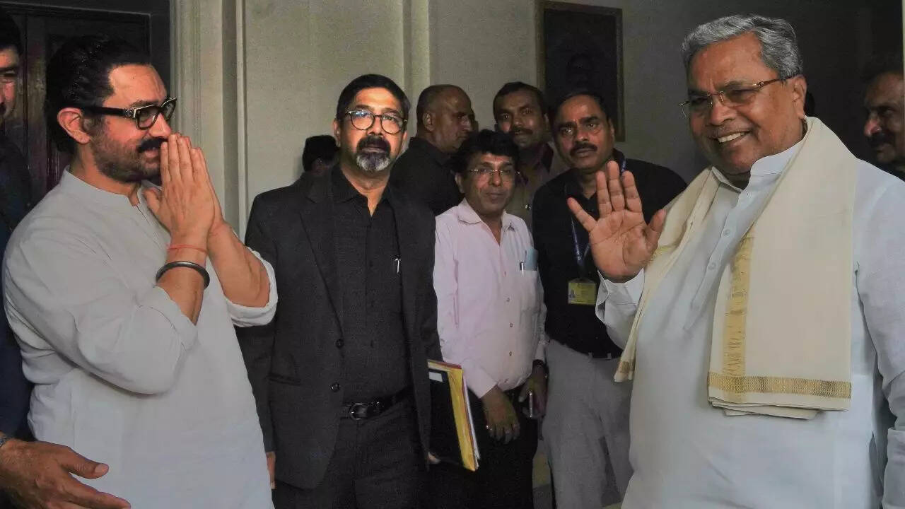Siddaramaiah-Aamir Khan