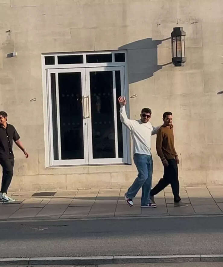 India players taking a walk