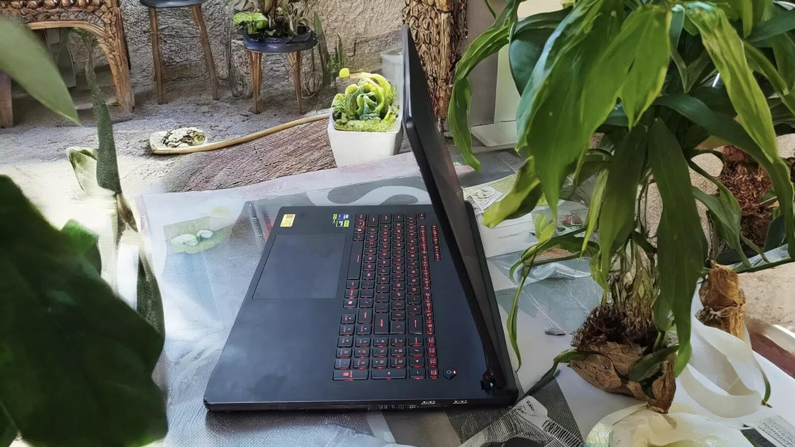 Asus ROG Strix Scar 18 (2025)