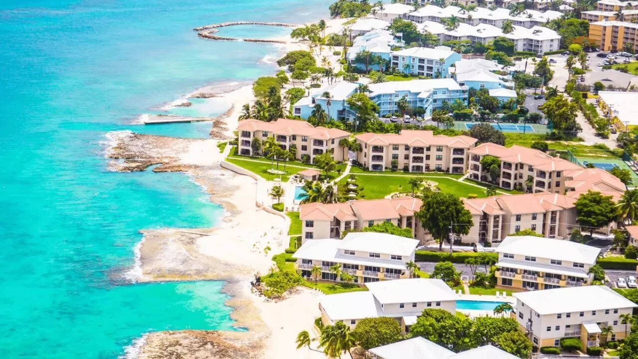 Visit the Cayman Turtle Centre and Cayman Crystal Caves