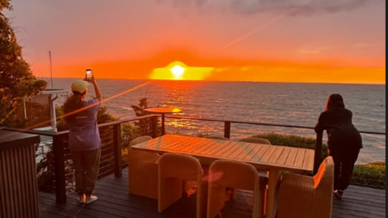 Dwyane Wade posts sunset photo