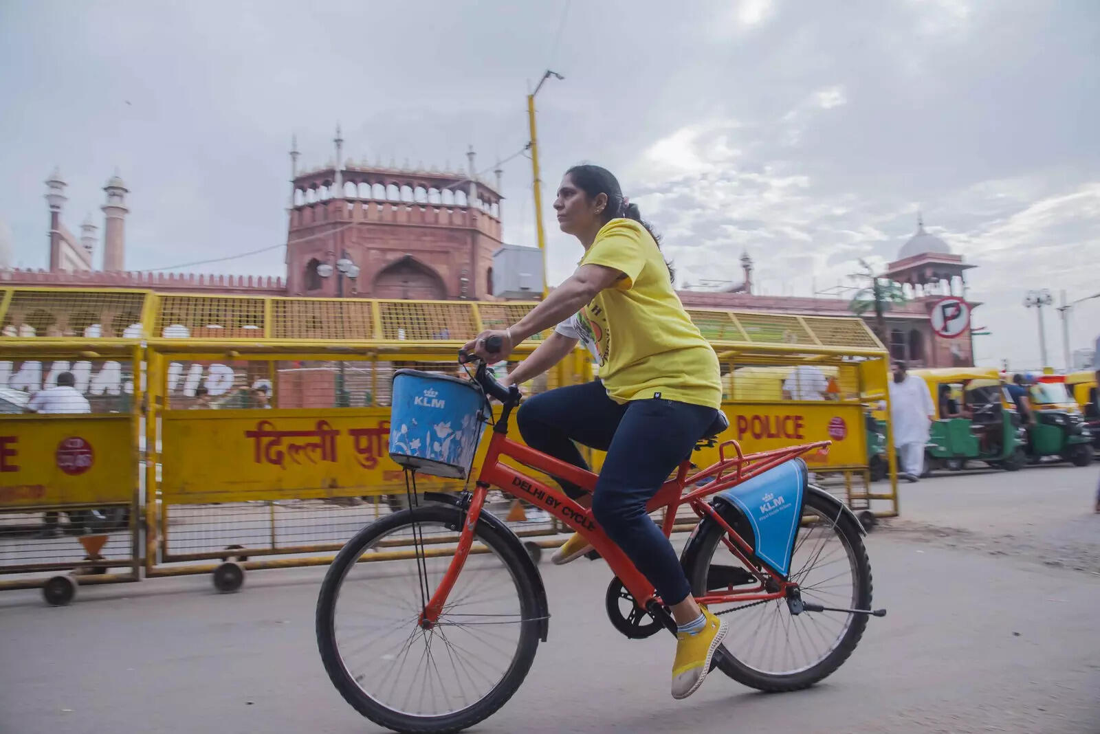 The weekend tours on the wheels help explore the city