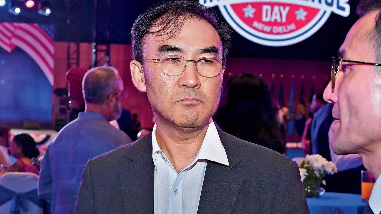 Lee Seong-ho, Ambassador of South Korea