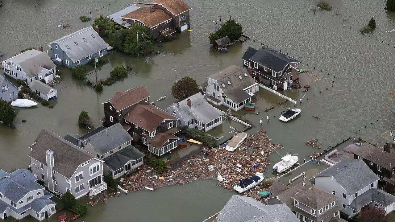 Superstorm Sandy (2012)