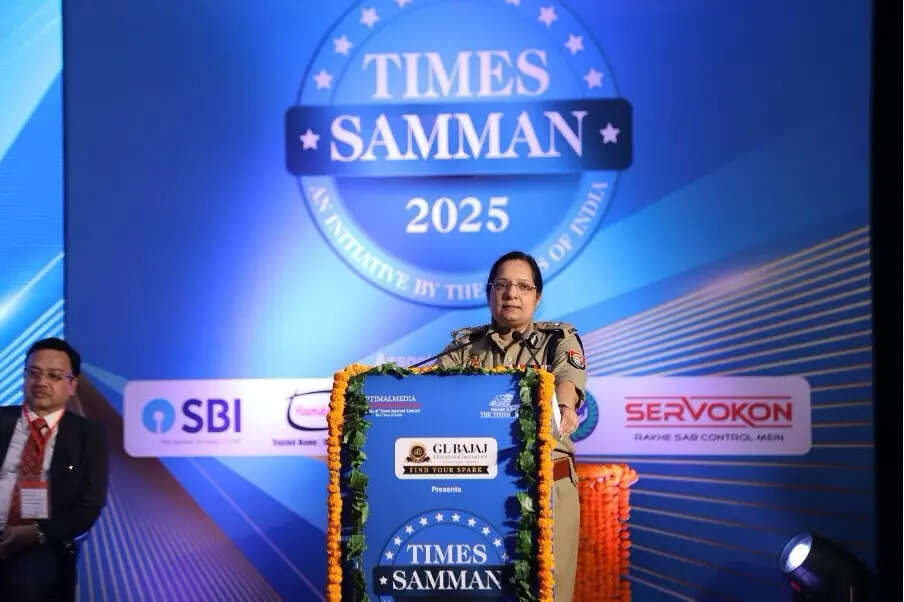 Laxmi Singh, Commissioner of Police, Gautam Buddha Nagar