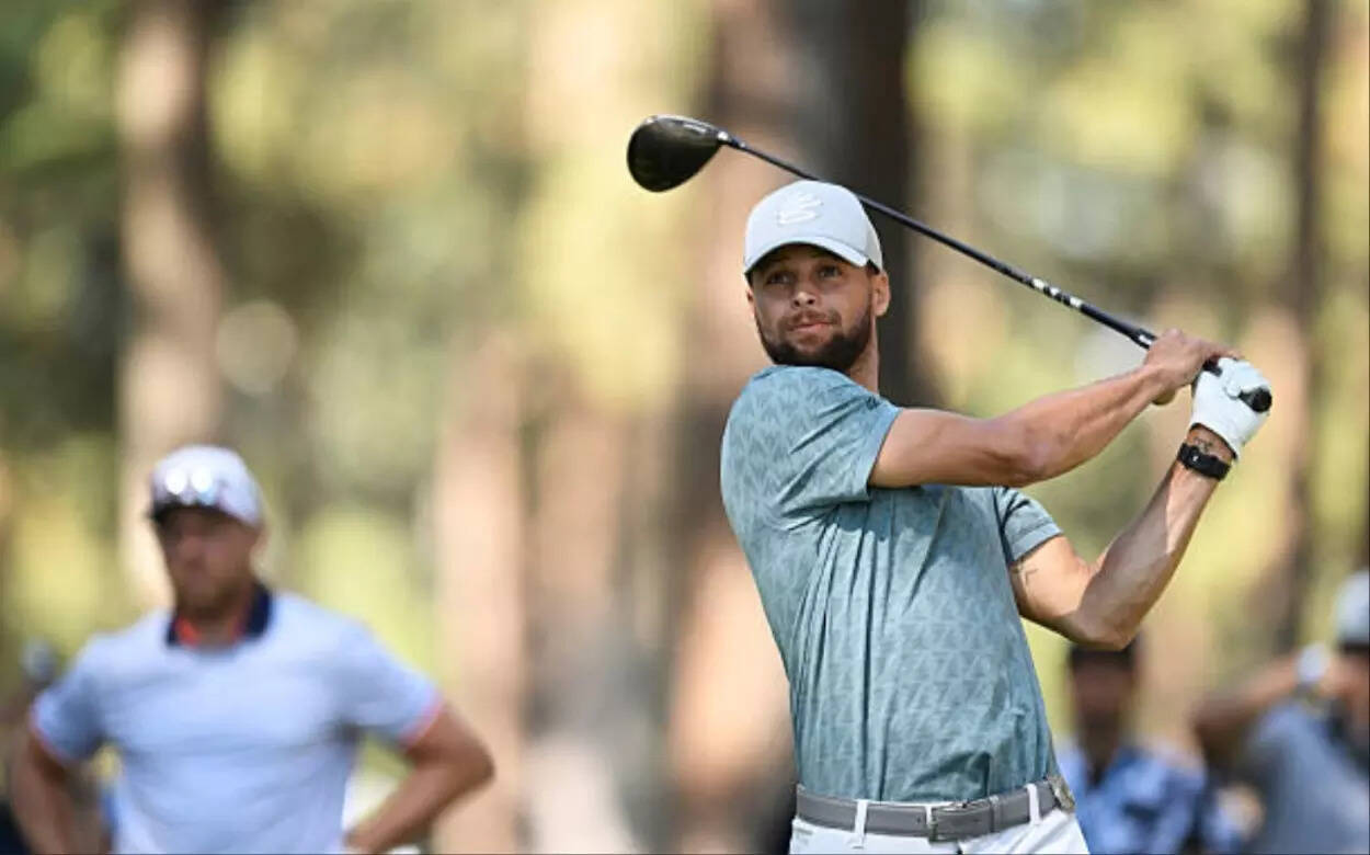 Stephen Curry is also a pro golfer