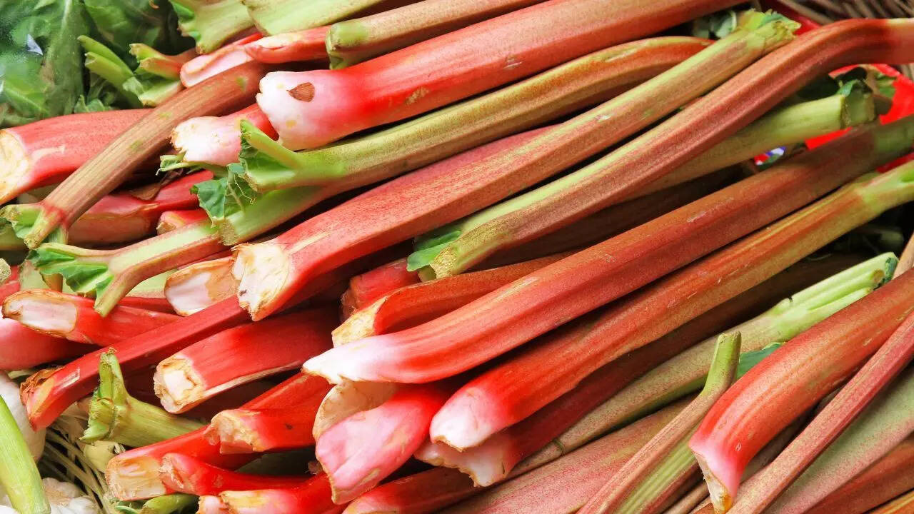 Rhubarb Rhubarb