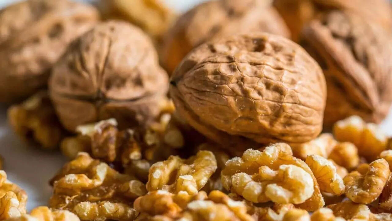 Nuts (1)