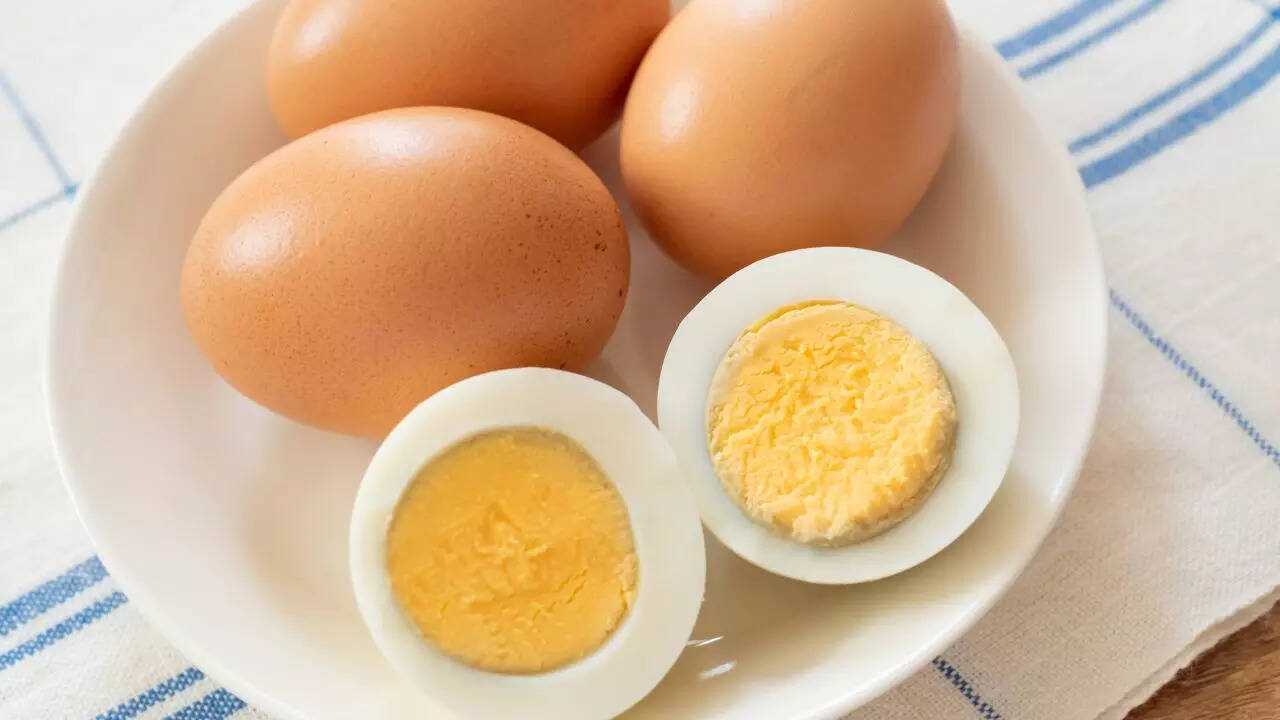 Hard boiled eggs