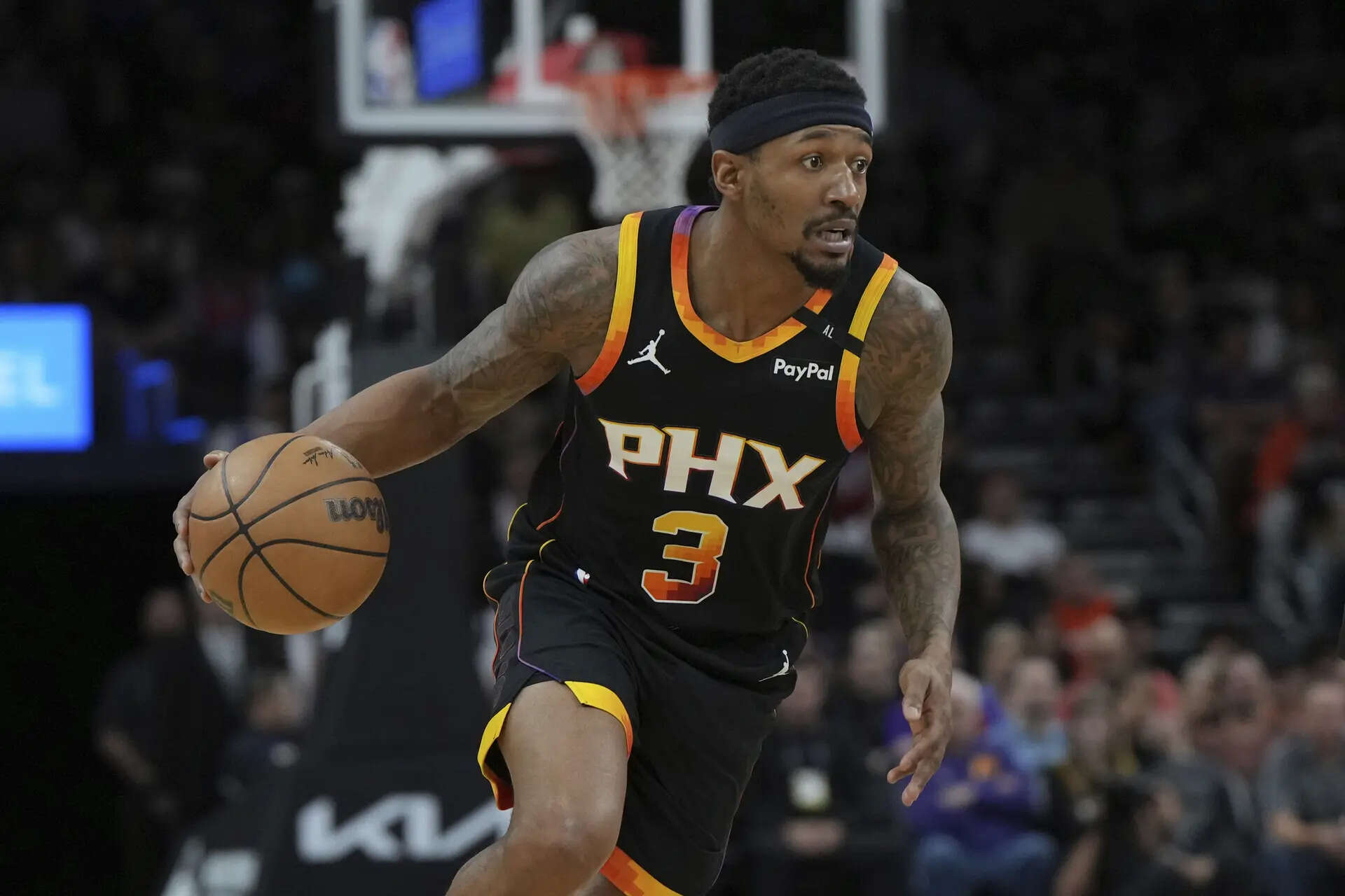 FILE - Phoenix Suns guard Bradley Beal (3) dribbles against the Oklahoma City Thunder during the first half of an NBA basketball game, Wednesday, April 9, 2025, in Phoenix. (AP Photo/Rick Scuteri, File) Clippers sign three-time All-Star Bradley Beal after Suns buyout