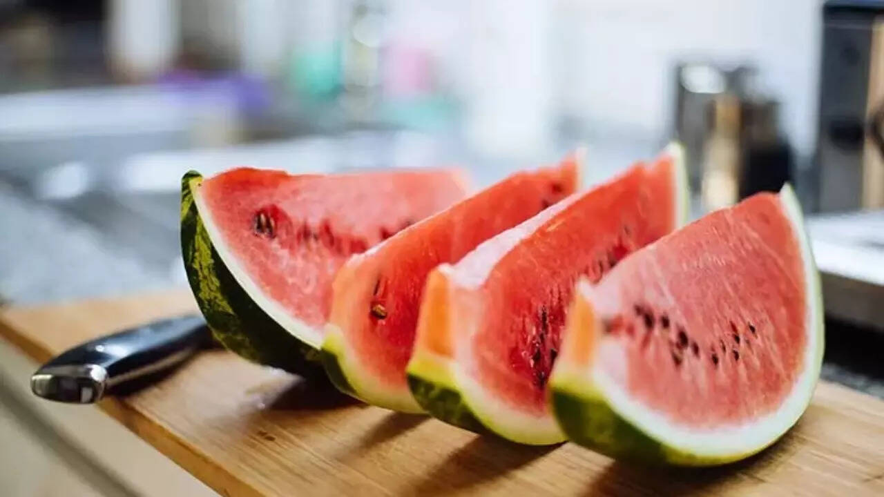 Watermelon seeds (4)