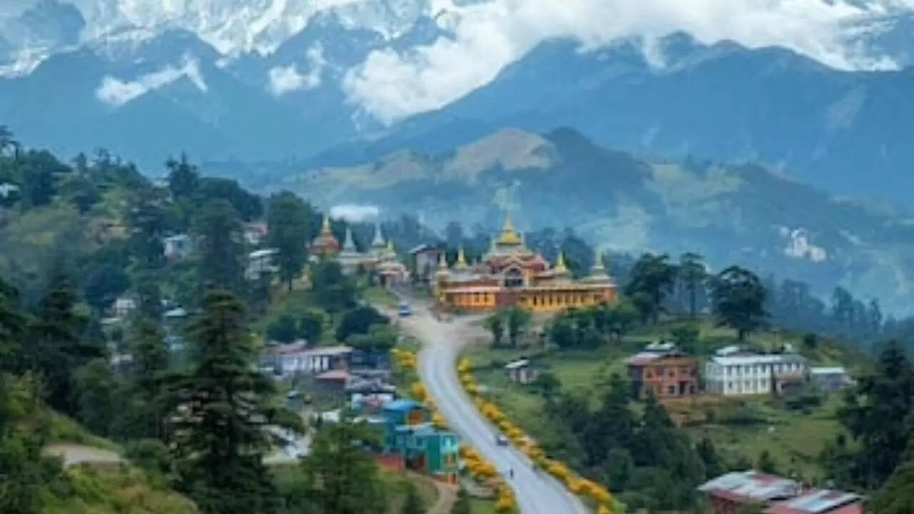 Source: Travel India Tawang, Arunachal Pradesh