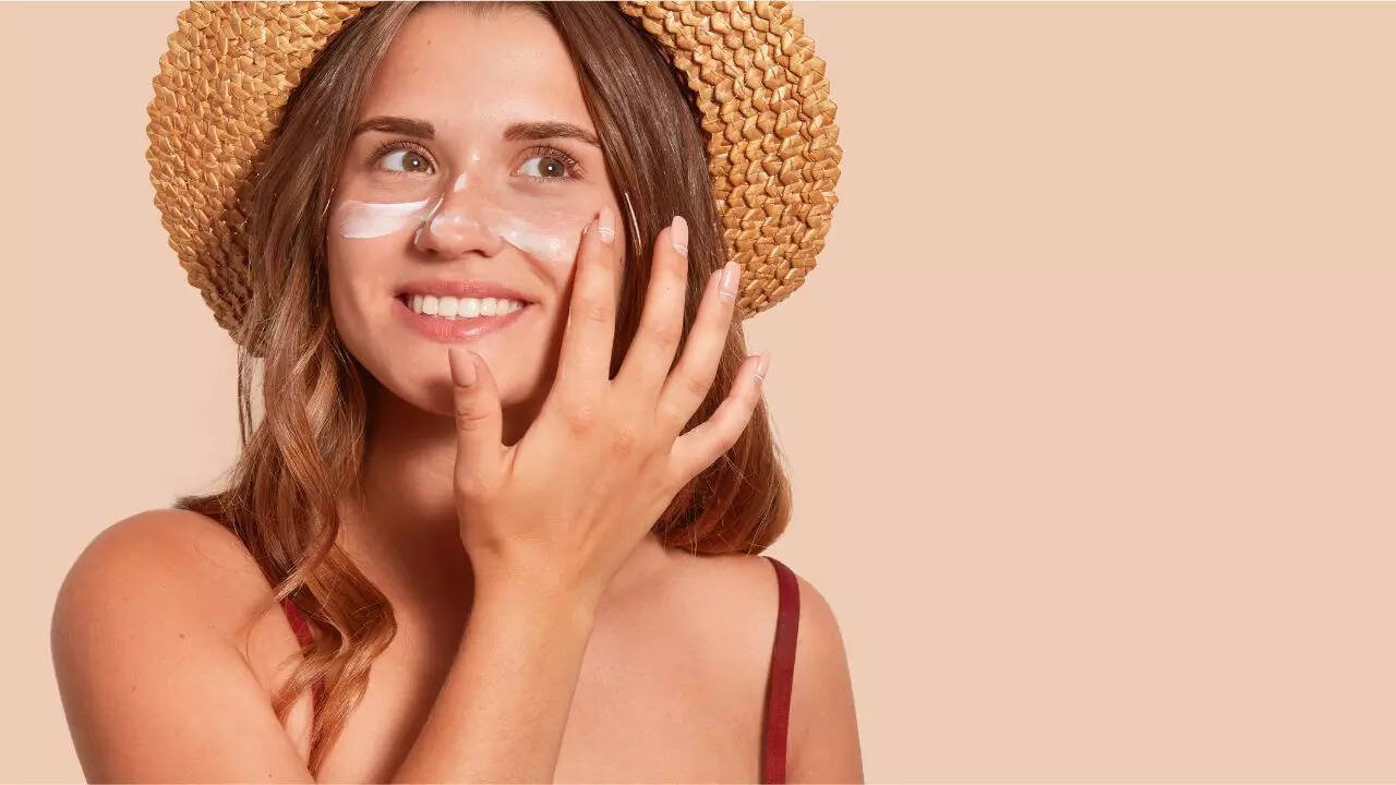 Use sunscreens