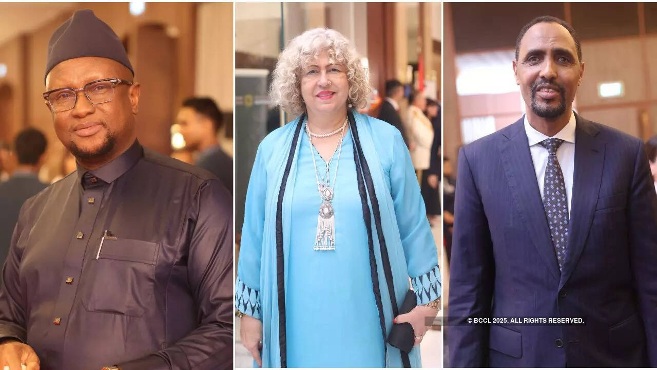 (L to R) Buba F. Kinteh, Finance Attache from the High Commission of the Republic of The Gambia, Capaya Rodriguez Gonzalez, Ambassador of the Bolivarian Republic of Venezuela, Dr. Abdullahi Mohamed Odowa, Ambassador of Somalia to India Diplomats at the event