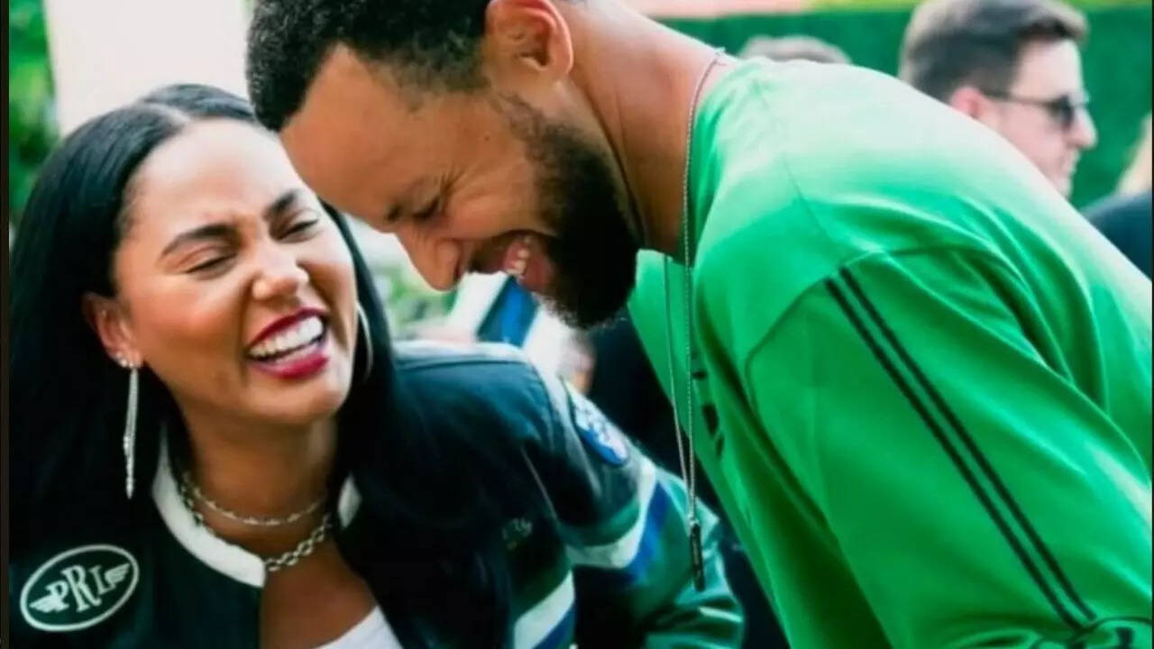 Stephen Curry sharing a light moment with wife Ayesha, Image via Instagram Stephen Curry sharing a light moment with wife Ayesha
