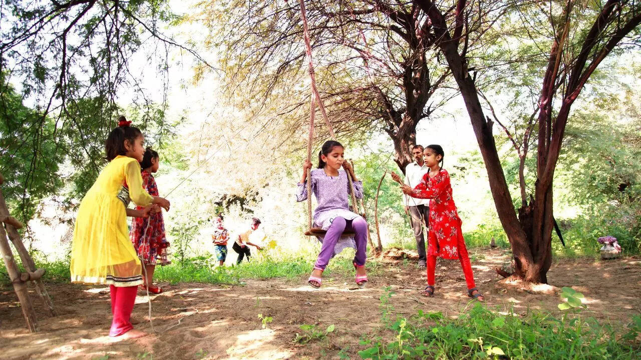 Happy Hariyali Teej Messages