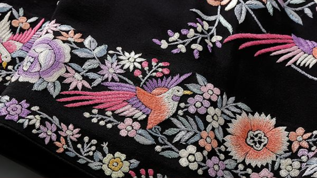 What is Parsi Gara embroidery