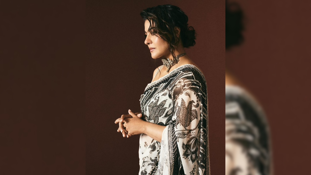 Kajol consistently curates event-appropriate outfits