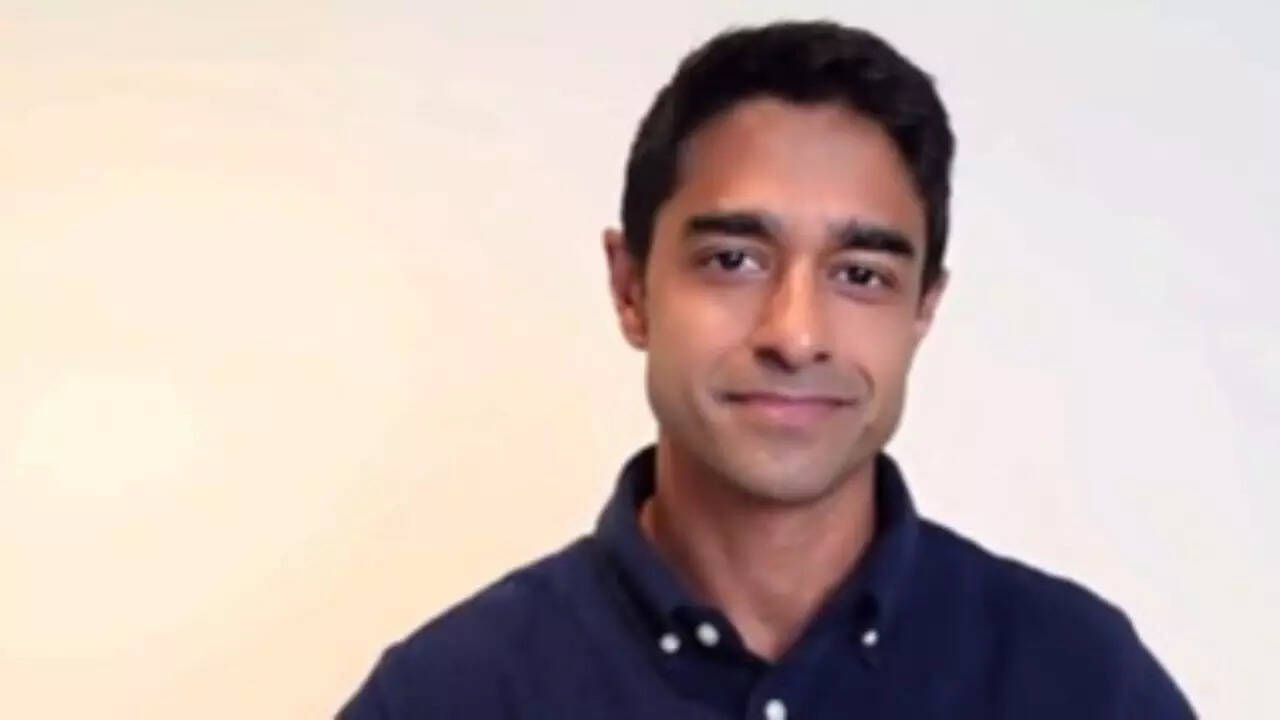 Saikat Chakrabarti Saikat Chakrabarti