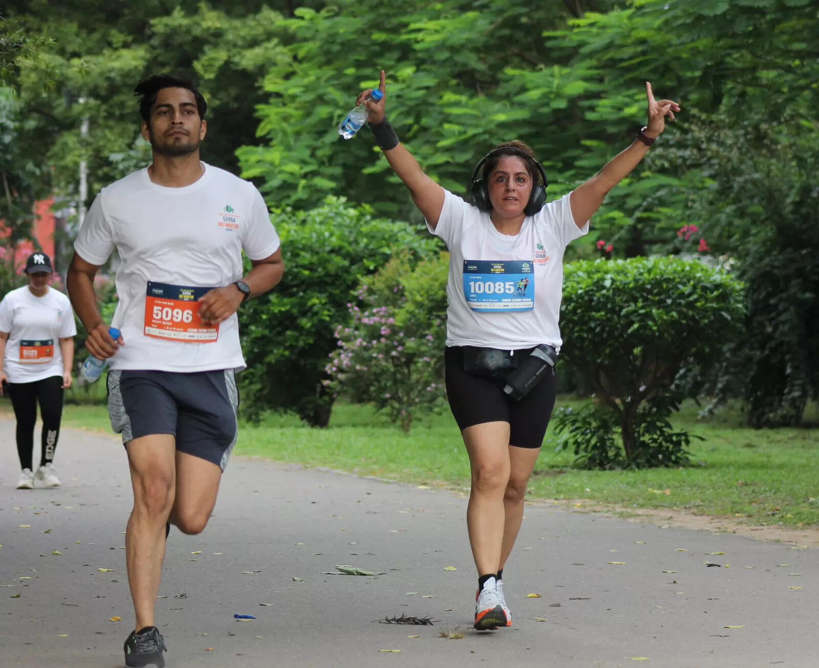 Participants run  at the SJOBA Half Marathon