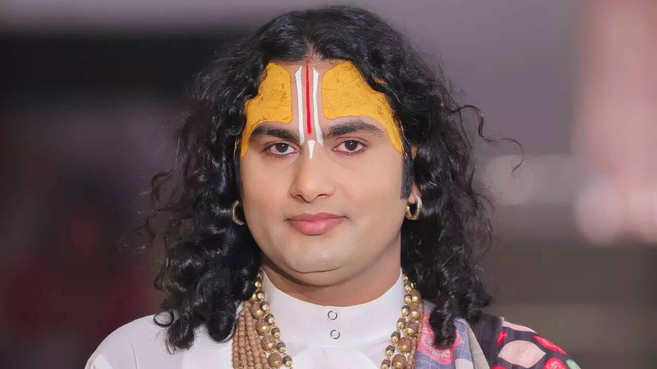 (Pic courtesy: Facebook/ @Aniruddhachary Ji Maharaj) Aniruddhachary Ji Maharaj