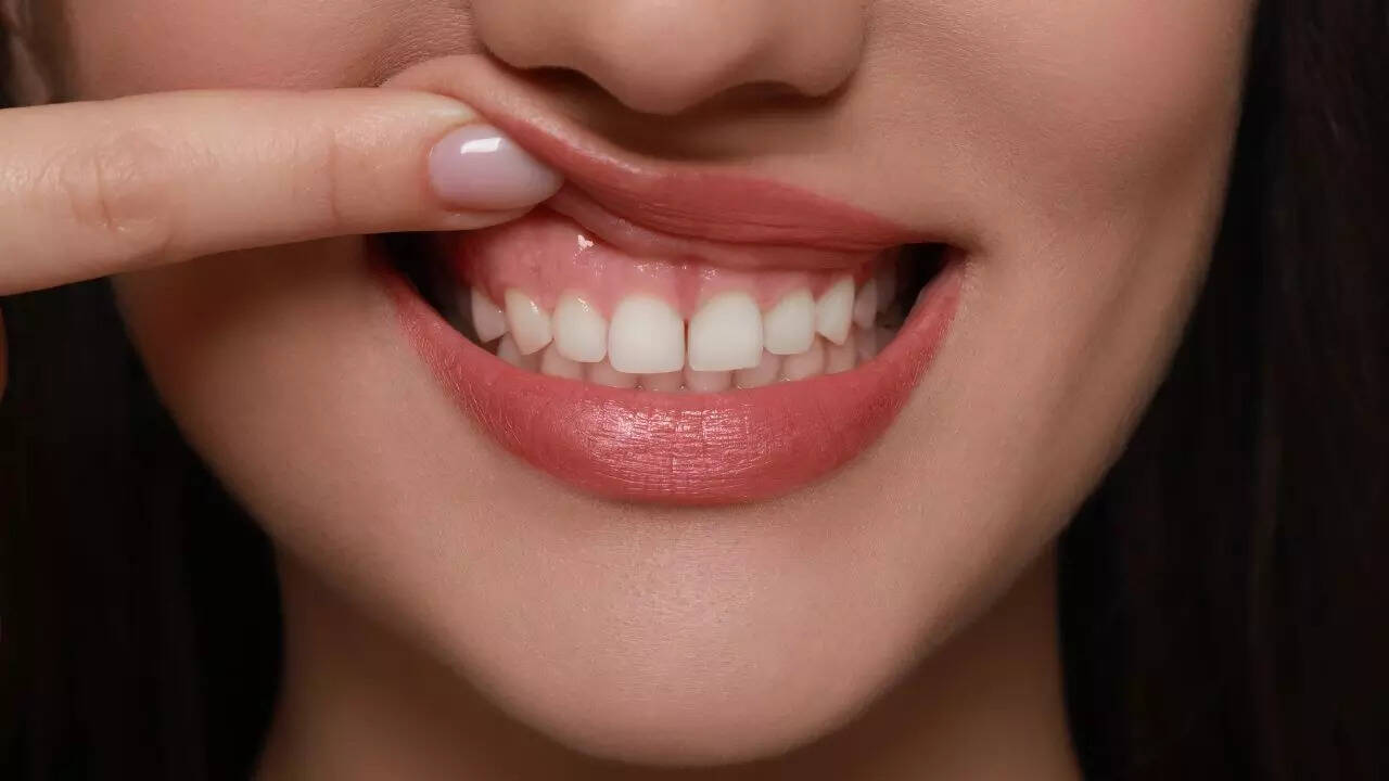 Improves gum health