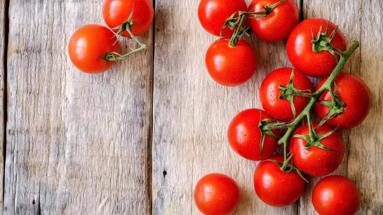 Tips to grow cherry tomatoes from seeds at home