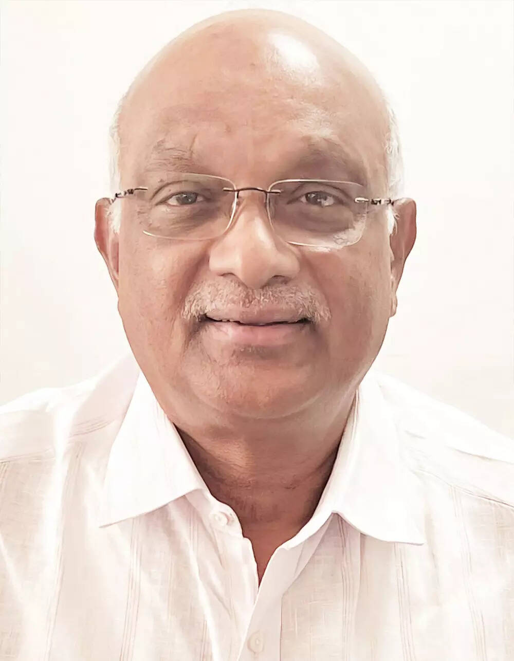 Velusami1