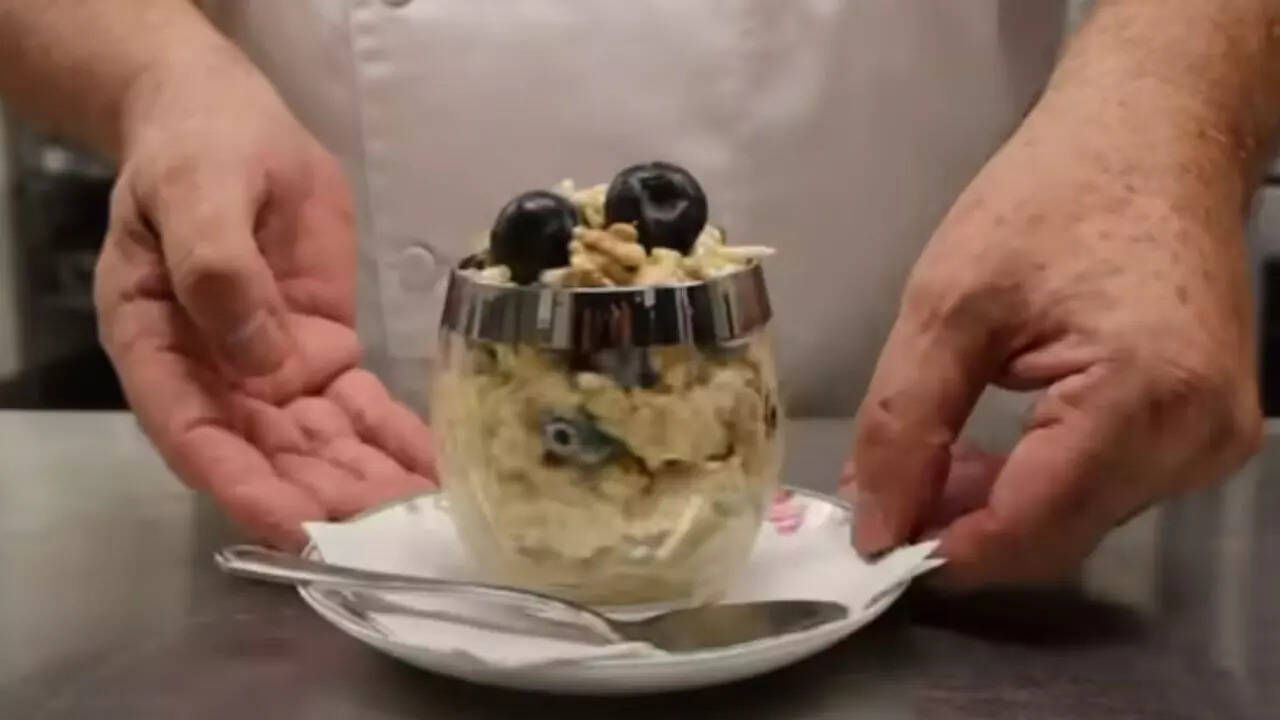 Image credits: YouTube/Darren McGrady Princess Diana's recipe for overnight oats