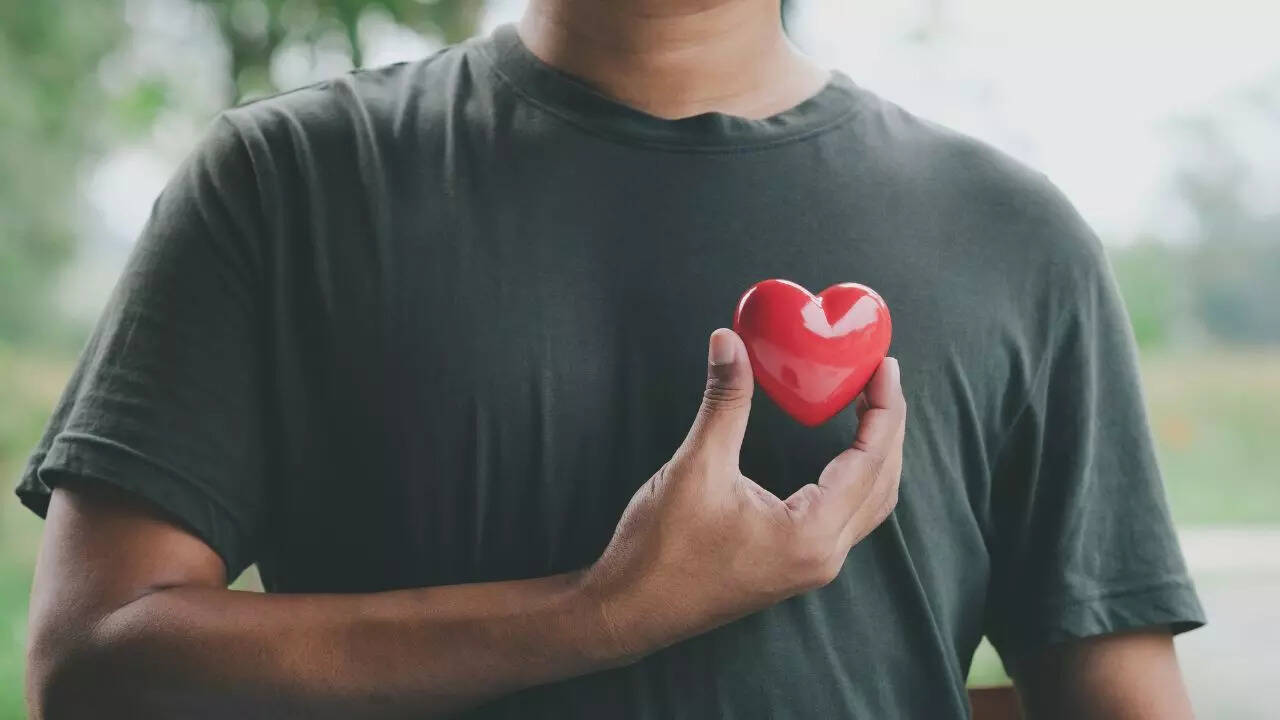 Manages heart health