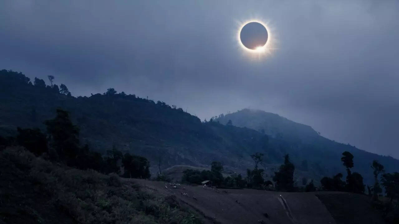 Solar Eclipse Effect