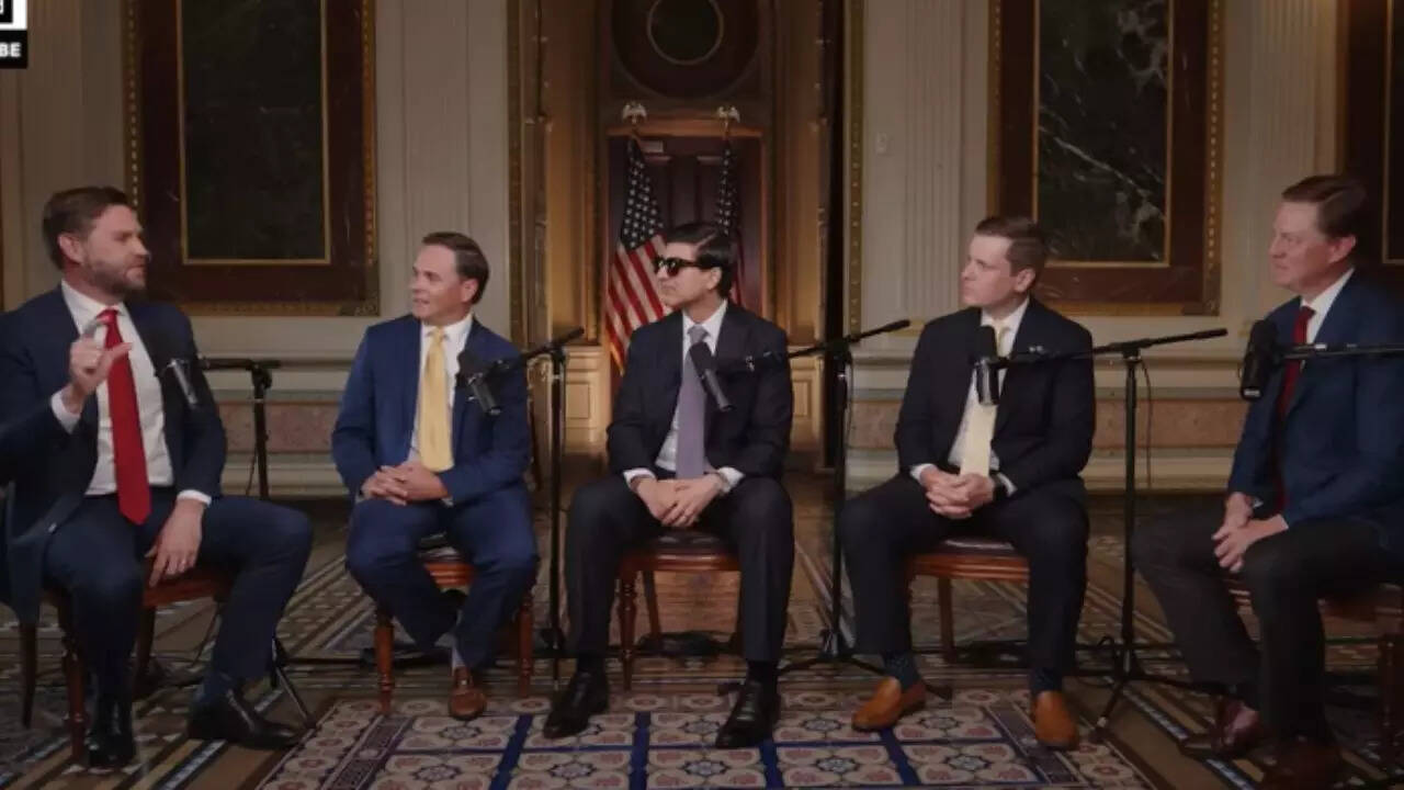 Netizens react to JD Vance's opinion on the Sydney Sweeney ad
