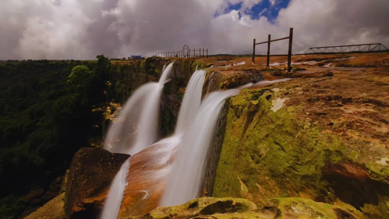 Dainthlen Falls