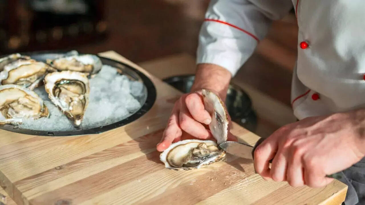Oysters (3)