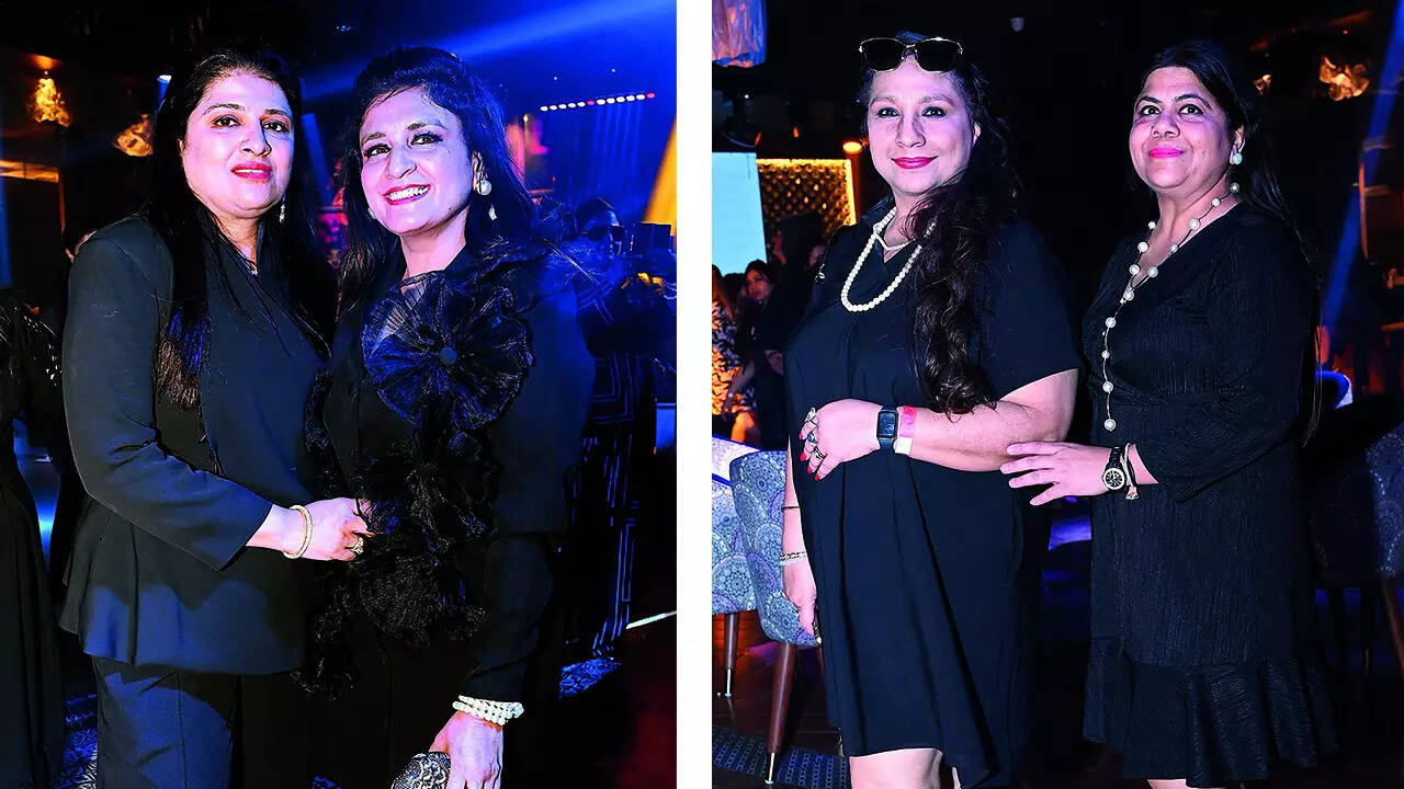 (L) Sakshi and Preeti (R) Soniya and Ekta Kapoor