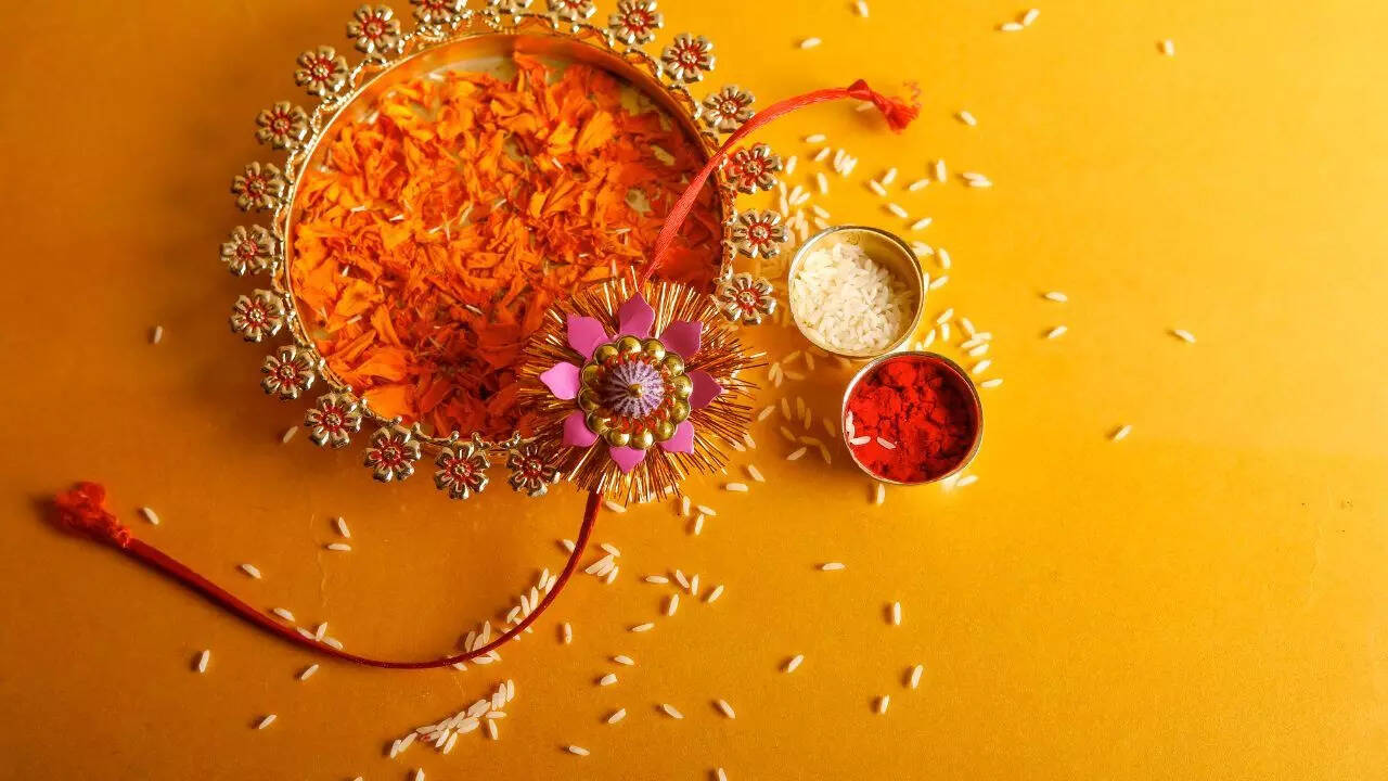 Image: Canva Happy Raksha Bandhan