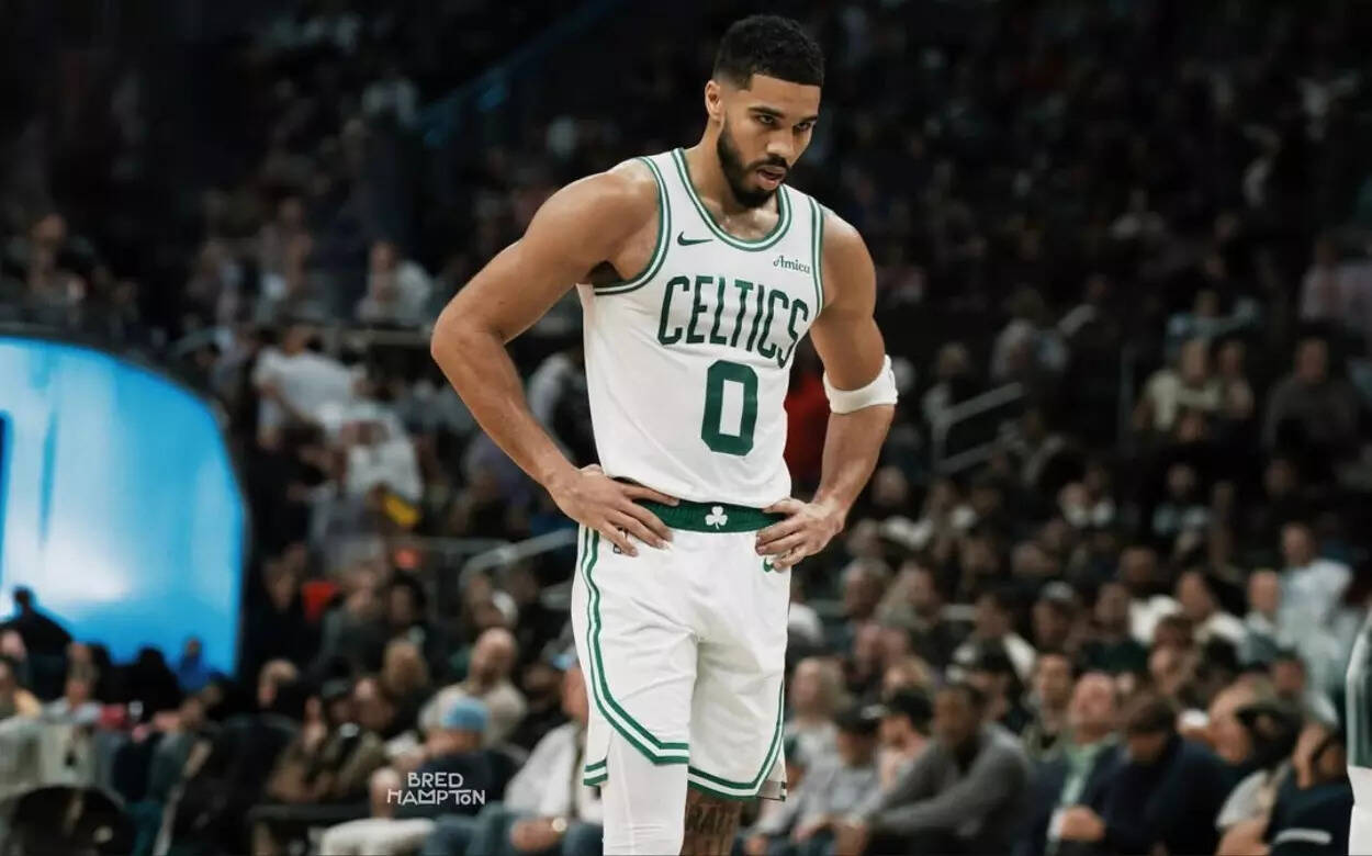 Jayson Tatum in action