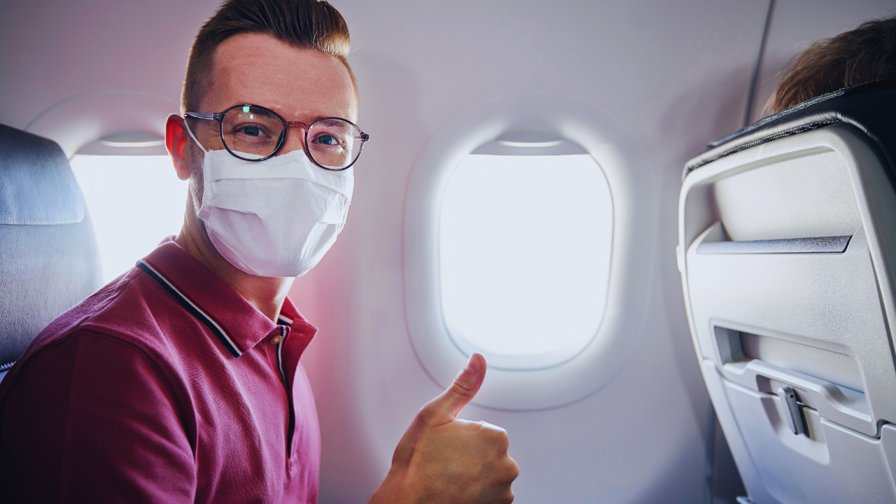 face masks in airplane