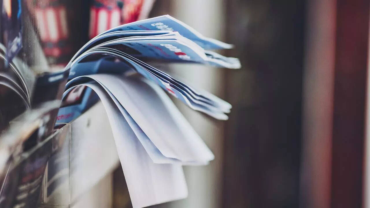 Uncollected flyers or menus