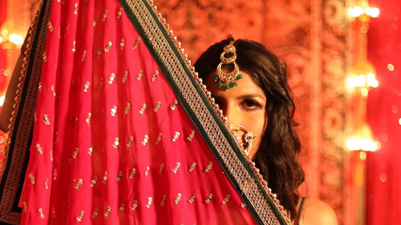 Red and pink saree