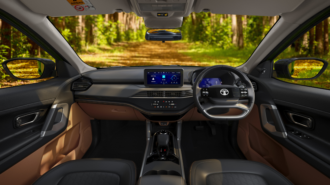 2025 Tata Harrier: New variant-wise features with price explained 4 Harrier Adventure X Interior