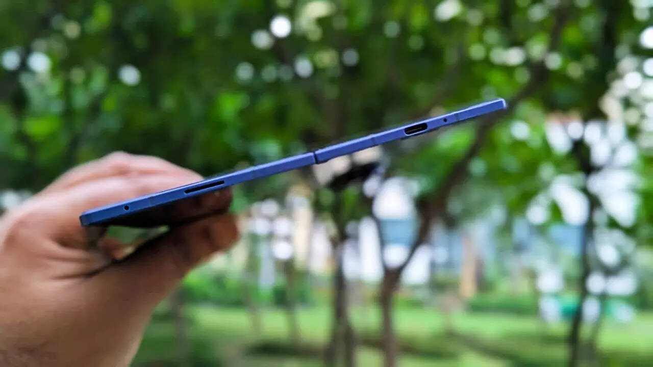 Samsung Galaxy Z Fold7 thin