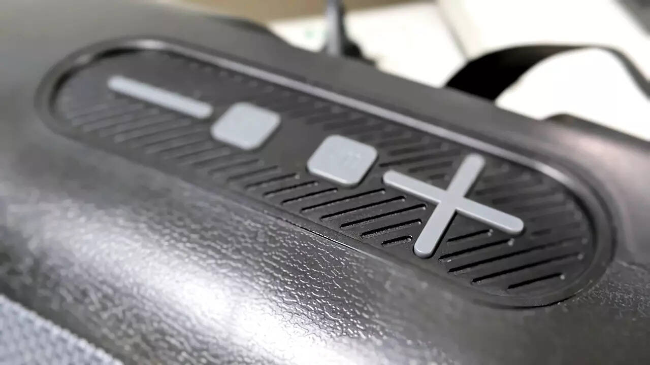 Ubon speaker controls