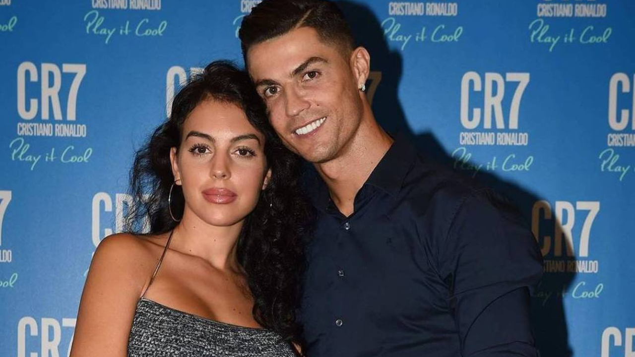 Cristiano Ronaldo and Georgina Rodríguez (X) Cristiano Ronaldo Georgina Rodríguez