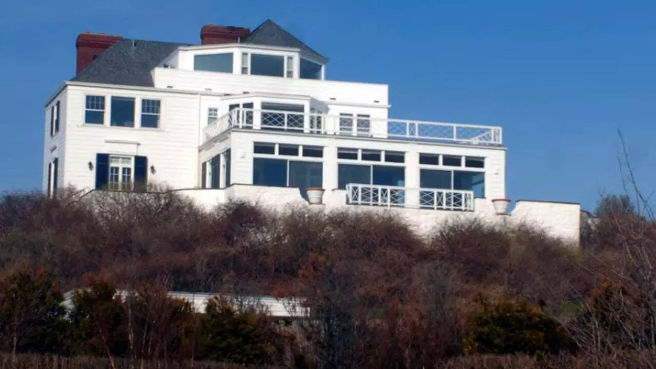 Watch Hill Seaside Estate, Rhode Island
